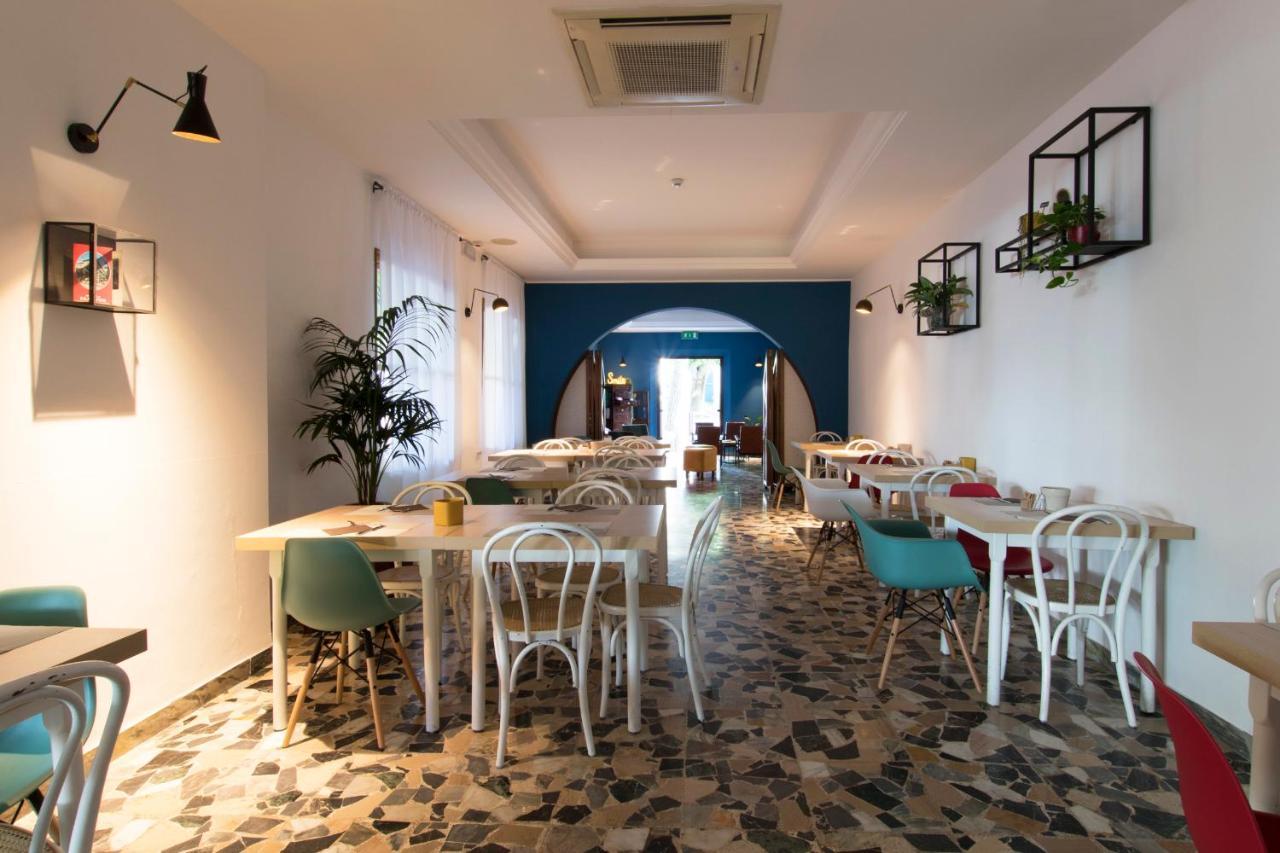 Hotel Fra I Pini Римини Экстерьер фото